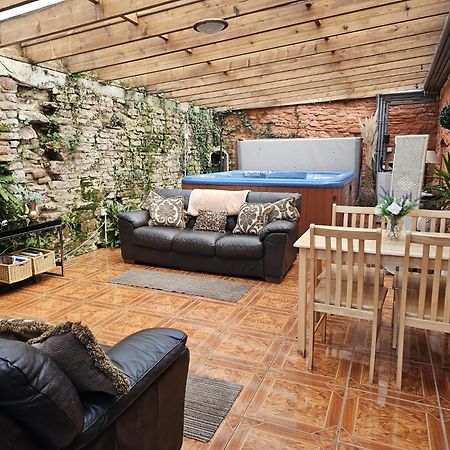 Herefordshire Holiday Cottages Lea Экстерьер фото