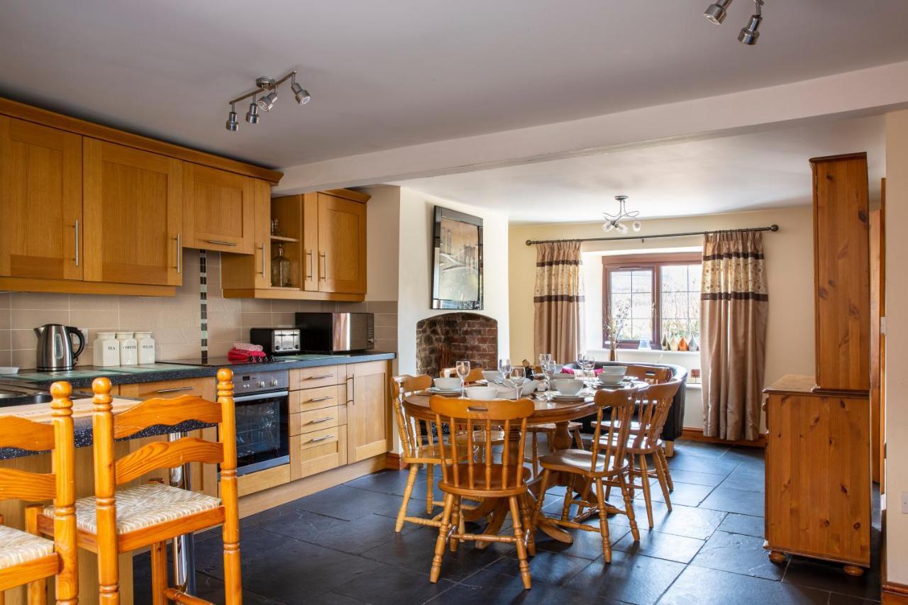 Herefordshire Holiday Cottages Lea Экстерьер фото